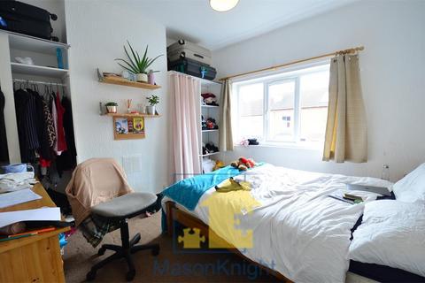 4 bedroom terraced house to rent, Milner Road, Selly Oak, Birmingham B29
