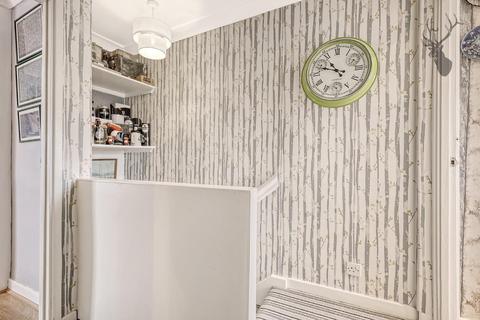 19 The Gladeway, Waltham Abbey, EN9 1LL