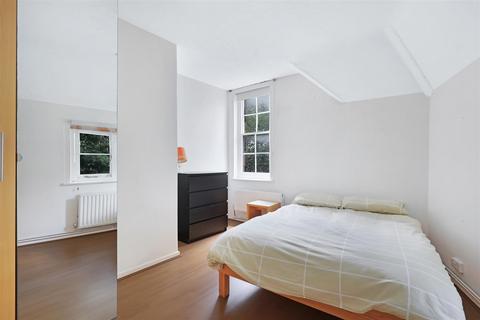 2 bedroom apartment for sale - Arnold Circus, London E2