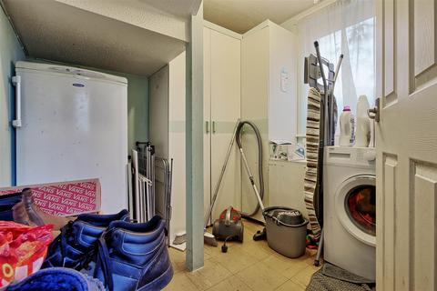 23 Augustus Close, Cambridge, CB4 2UD