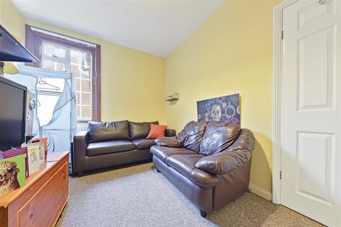 14 Cyprus Street, London, E2 0NN