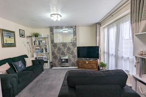3 bedroom semi-detached house for sale, Fallowfield, Chatham
