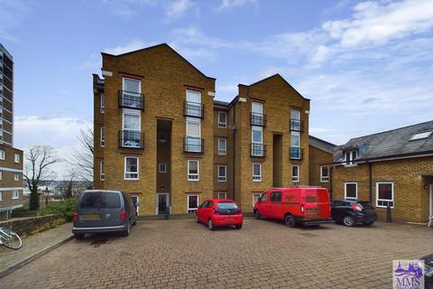 2 bedroom penthouse for sale, Pleasant Row, Gillingham