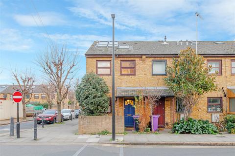 2 bedroom end of terrace house to rent - Deal Street, London E1