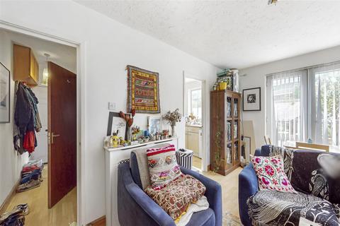 Flat 1, Astra Apartments, 250 Globe Road, London, E2 0LW