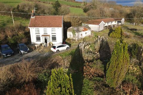 2 bedroom property with land for sale - Heol Y Nant, Llannon, Llanelli, SA14