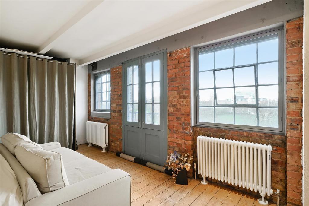 Flat 4 45 derbyshire street - d End XBAMFR5l Mog Q6 Oi4