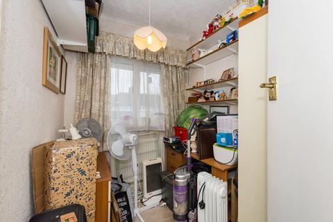 69 Rosebery Avenue, Sidcup, DA15 8HZ