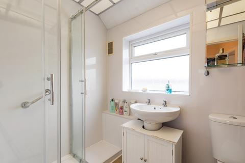 69 Rosebery Avenue, Sidcup, DA15 8HZ