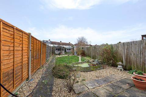 69 Rosebery Avenue, Sidcup, DA15 8HZ