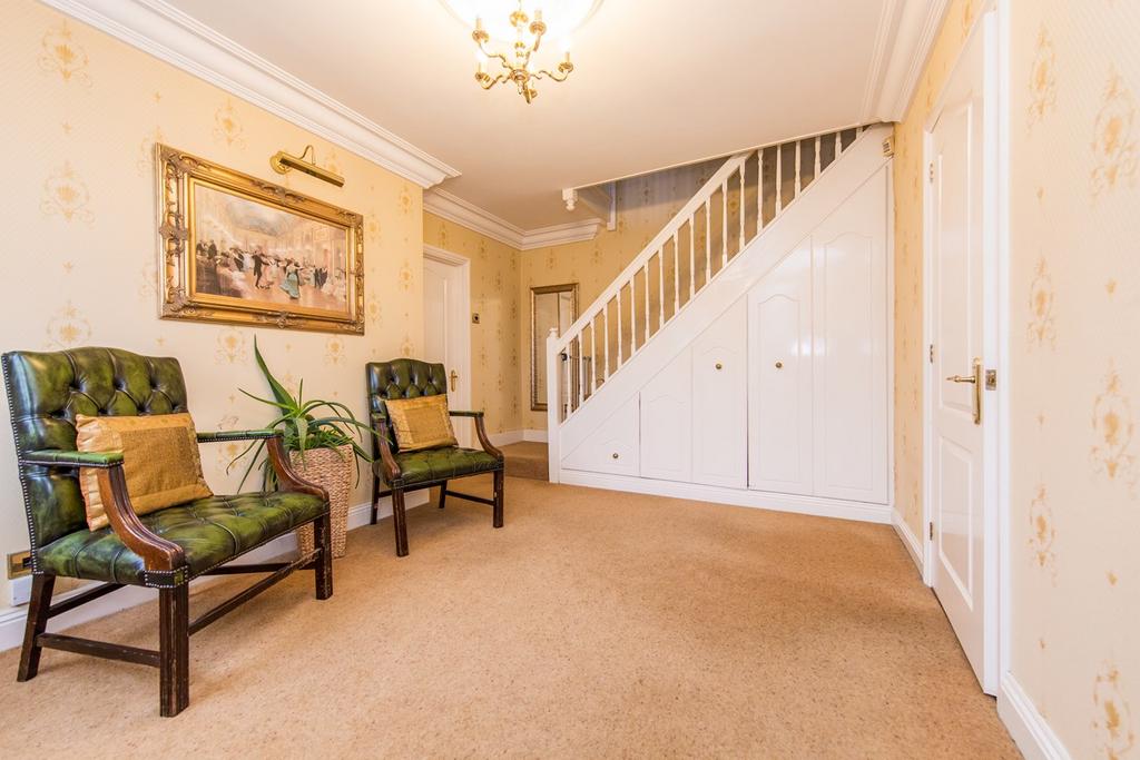 Blackberry Road, Stanway, Colchester, CO3 5 bed detached house for sale £695,000