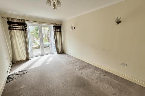 undefined, The Willows, Daventry