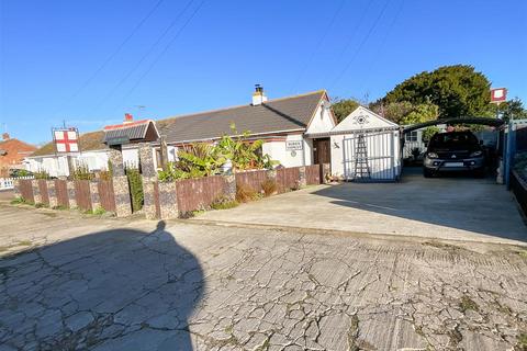 2 bedroom semi-detached bungalow for sale, Greenway Close, Clacton-On-Sea