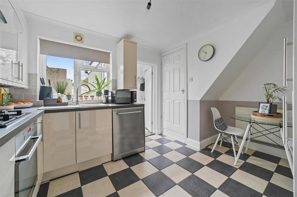 Kitchen 3