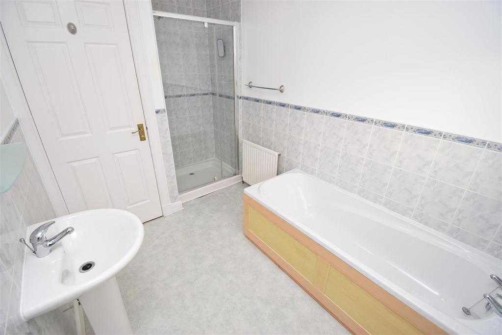 En suite.jpg