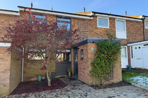 3 bedroom semi-detached house for sale, Duttons Close, Snitterfield, Stratford-Upon-Avon