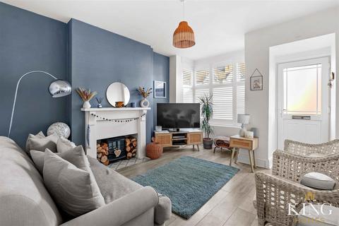 175 Birchfield Road, Redditch, B97 4LU