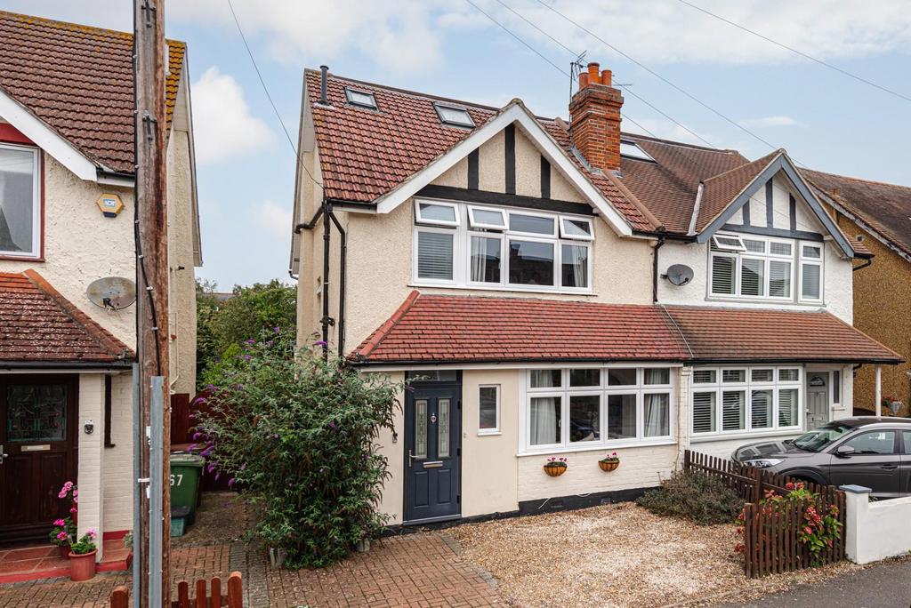 Heatherside Road, Ewell 4 bed semidetached house £750,000
