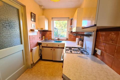 23 Lyndon Avenue, Wallington, SM6 7JT