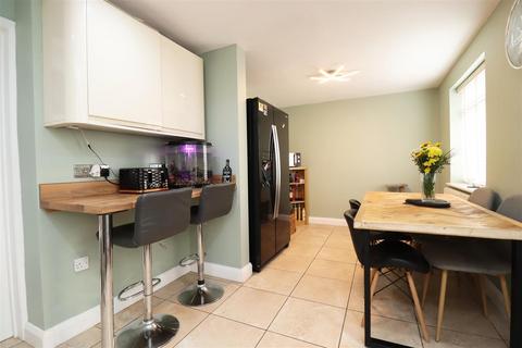 3 bedroom terraced house for sale, Ramsey Crescent, Yarm, TS15 9DZ