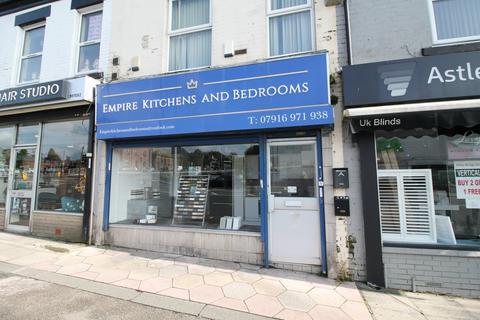 Property to rent, Blackburn Road, Bolton, BL1