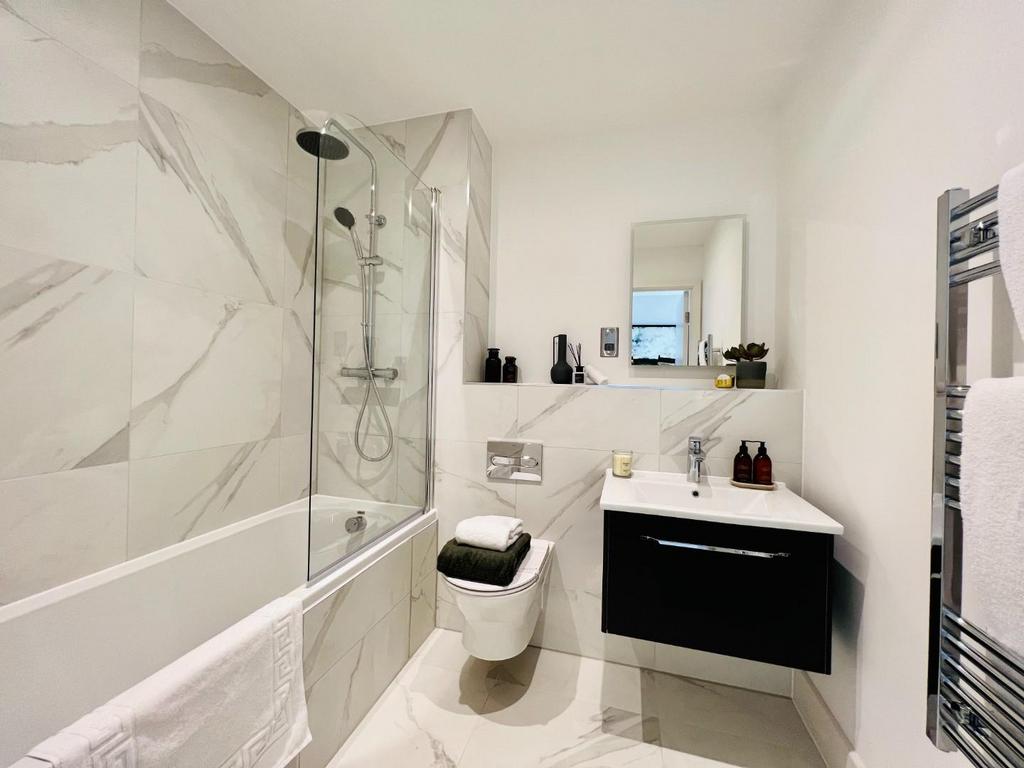 Family bathroom