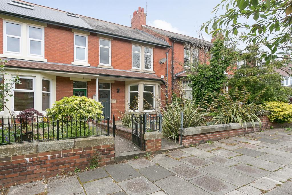 Auburn Gardens, Fenham, Newcastle... 3 bed terraced house £1,450 pcm