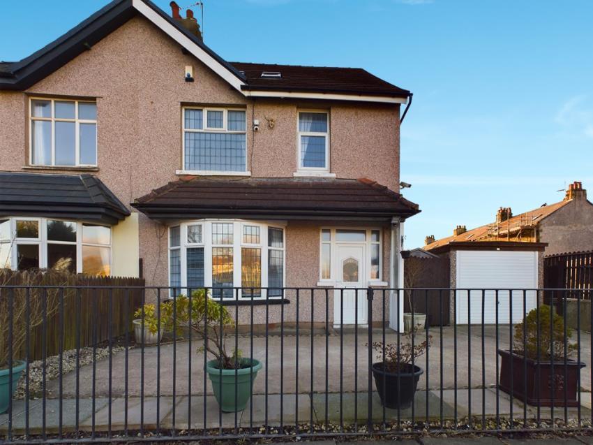 Regent Road, Morecambe 5 bed semidetached house for sale £270,000
