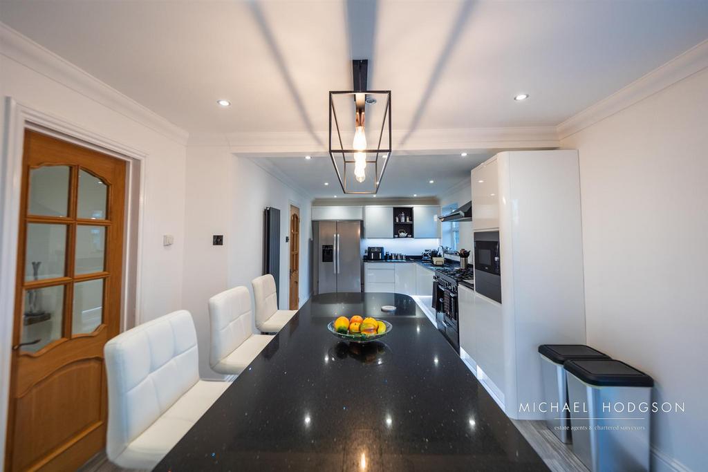 Kitchen / Breakfast / Dining Room