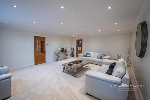 57 Broadlands, Cleadon, Sunderland, SR6 7RD
