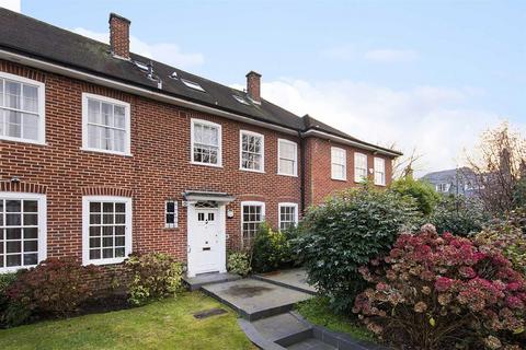 4 bedroom terraced house to rent, Redington Gardens, Hampstead, NW3