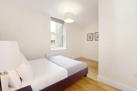 1 bedroom apartment to rent, Hamlet Gardens, London W6