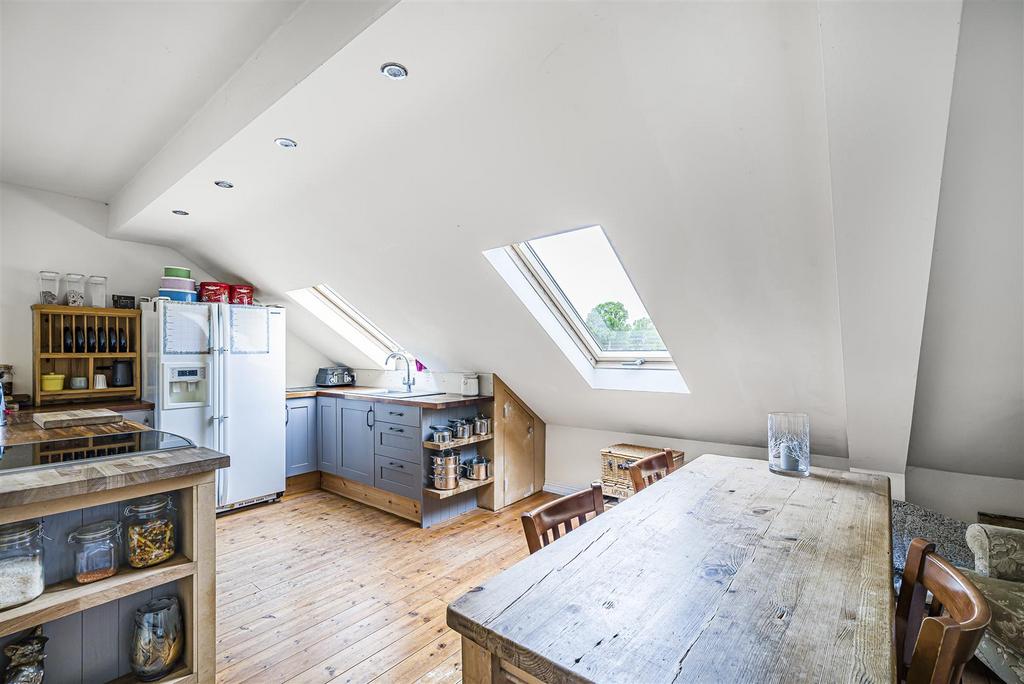 Flat Kitchen