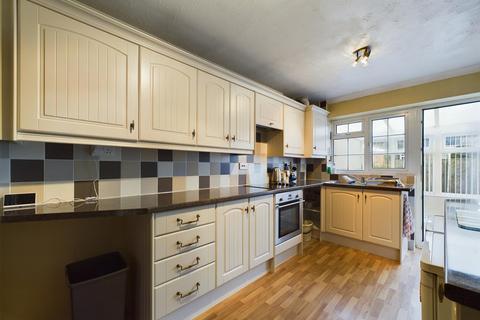 2 bedroom detached bungalow for sale, Amy Johnson Avenue, Bridlington