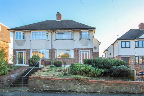 3 bedroom semi-detached house for sale, High Street, Brentwood