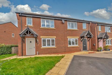 3 Whittle Close, Streethay, Lichfield, WS13 8GT