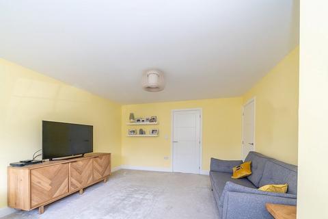 3 Whittle Close, Streethay, Lichfield, WS13 8GT