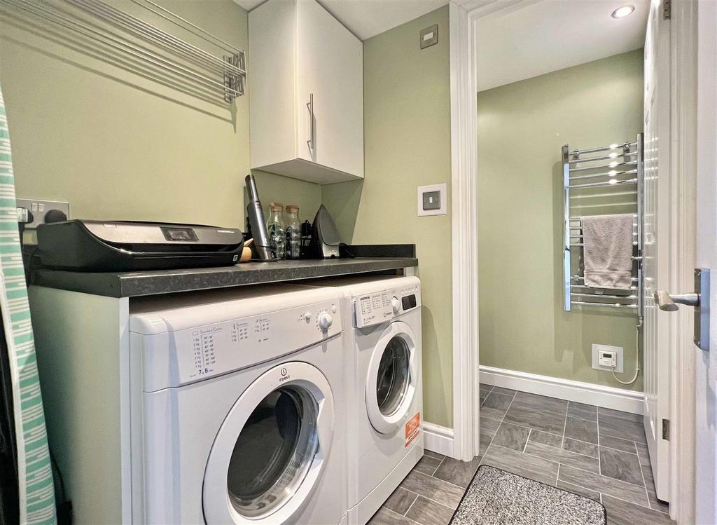 Utility Room.jpg