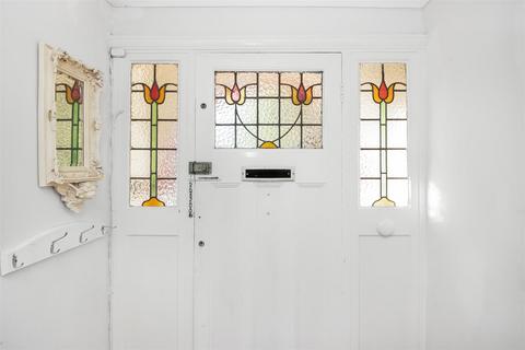71 Upper Elmers End Road, Beckenham, BR3 3QX