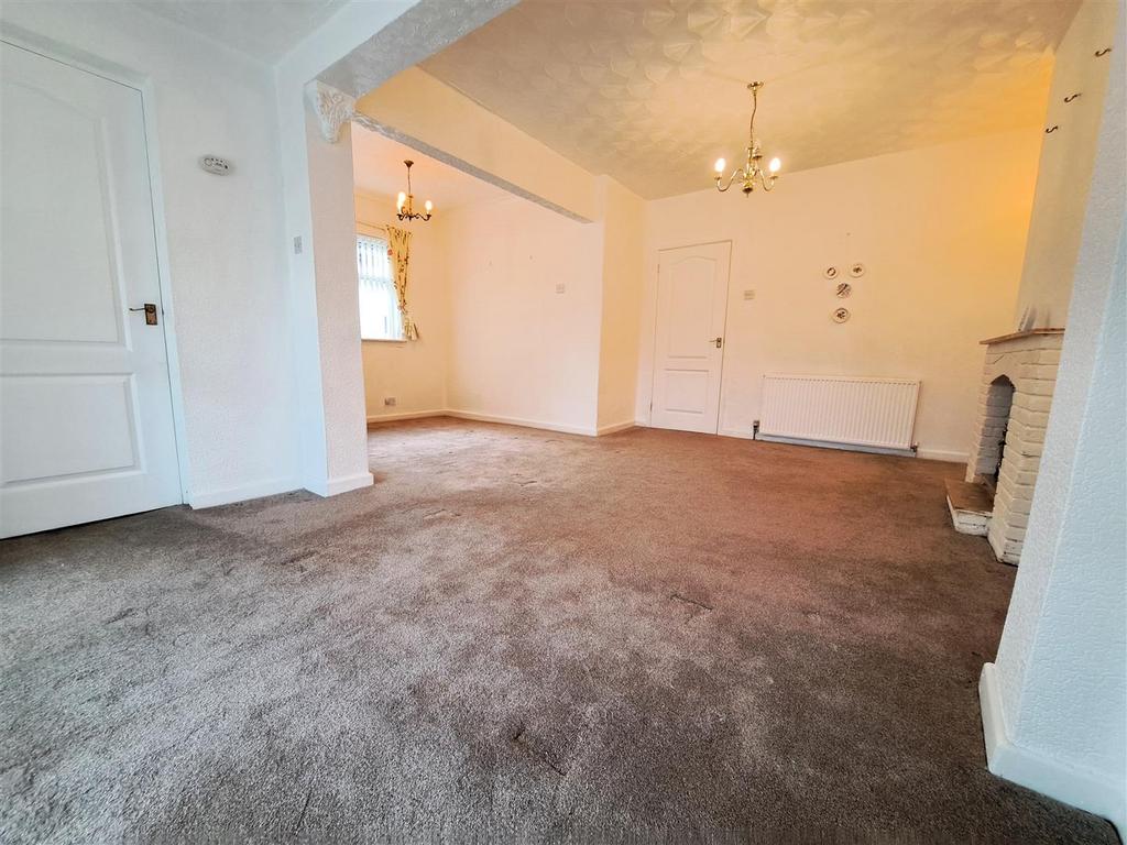Enlarged Lounge