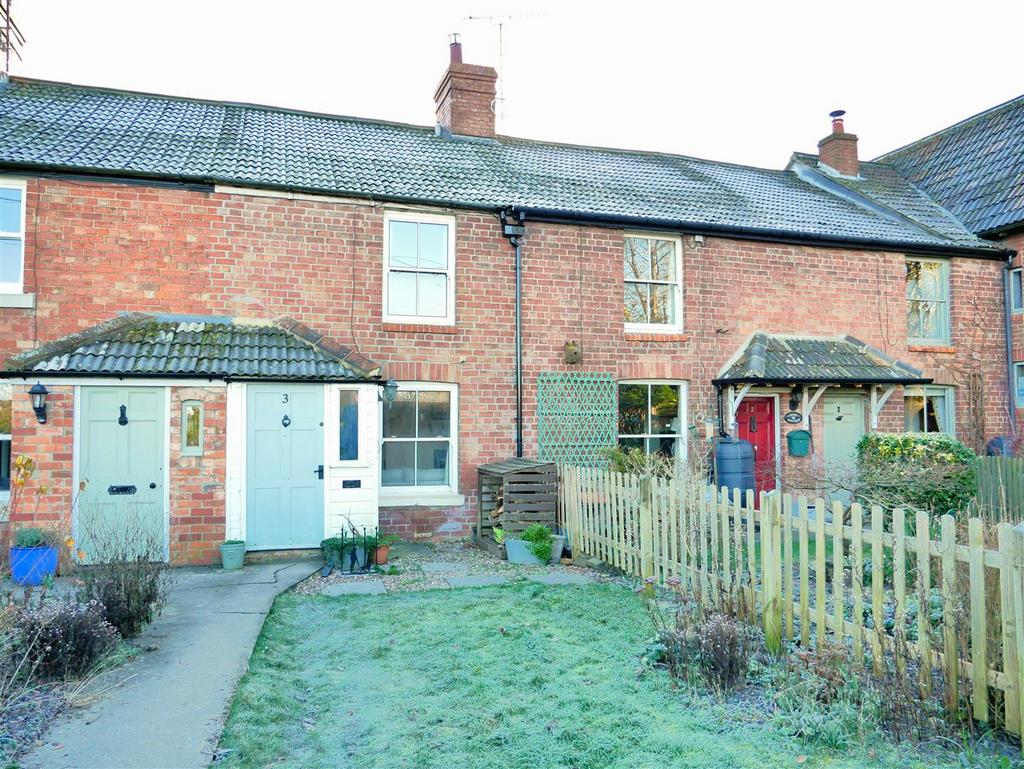 Blackland Crossroad, Blacklands, Calne 3 bed terraced house for sale