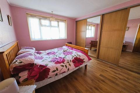 347 Brays Road, Sheldon, Birmingham, B26 2RP