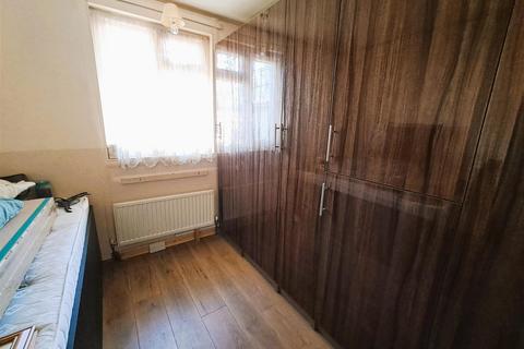 347 Brays Road, Sheldon, Birmingham, B26 2RP