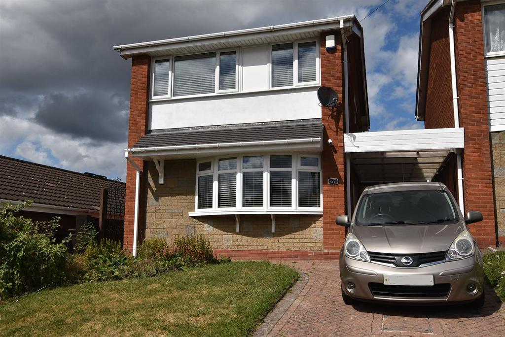 Birch Road, Oldbury, West Midlands 3 bed link detached house for sale