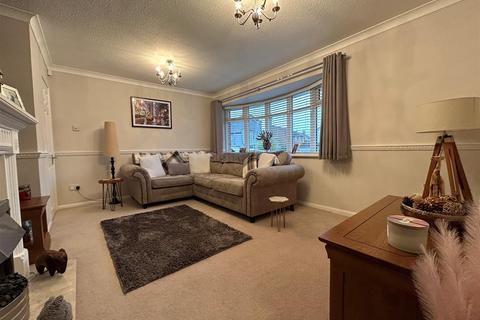 67 Birch Road, Oldbury, B68 0EP