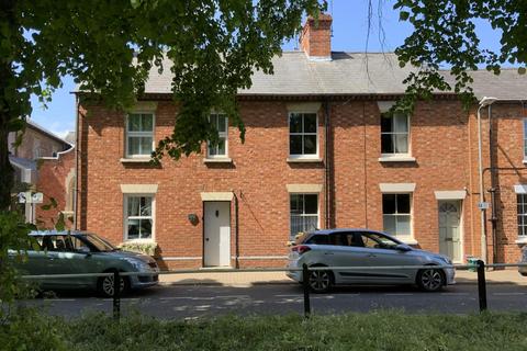 2 bedroom terraced house for sale, Horsefair Green, Stony Stratford, Milton Keynes