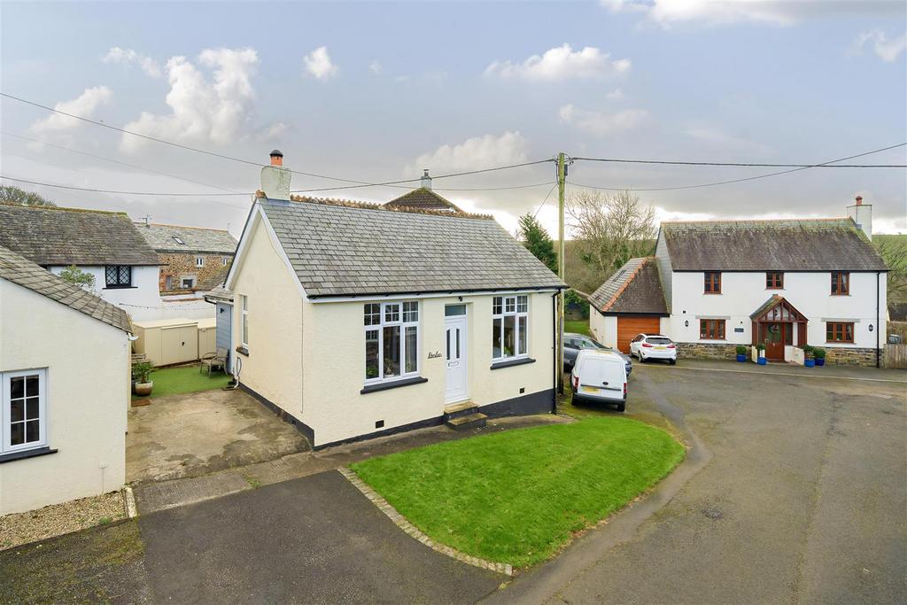 Egloskerry, Launceston 2 bed bungalow for sale £200,000