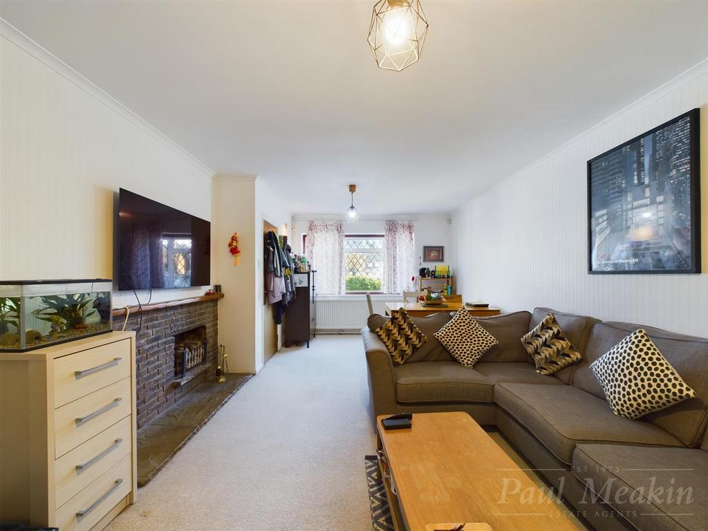 Falconwood Road, Croydon 3 bed semidetached house for sale £490,000