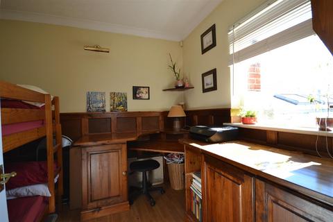 Flat 5, St Marys House High Street, Burnham-on-crouch, CM0 8BE