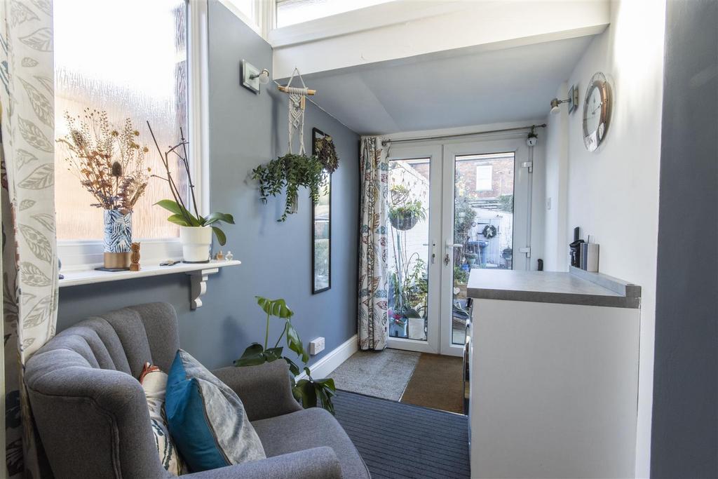 Rear Porch/Utility